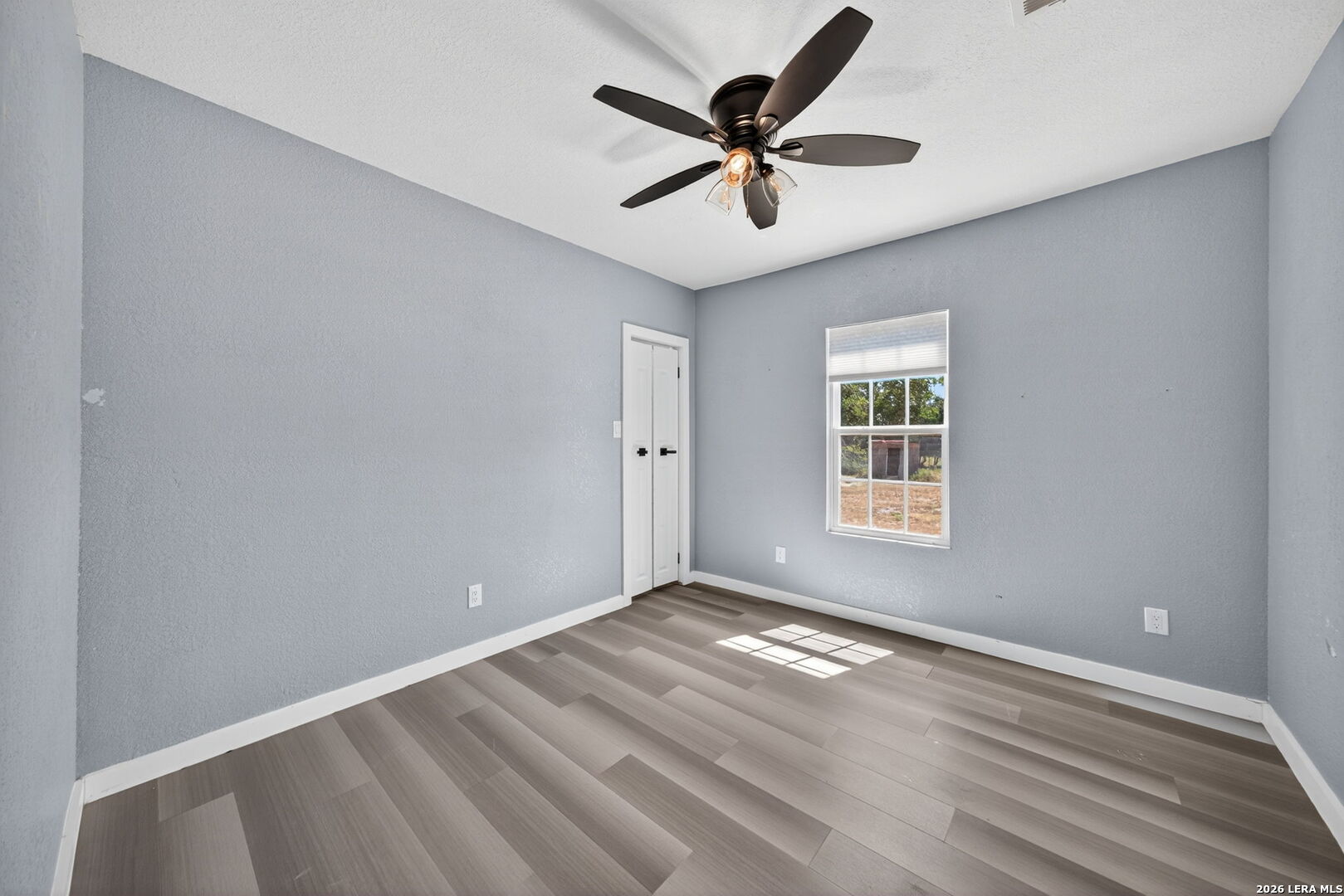 1203 Avenue J, Hondo, TX 78861