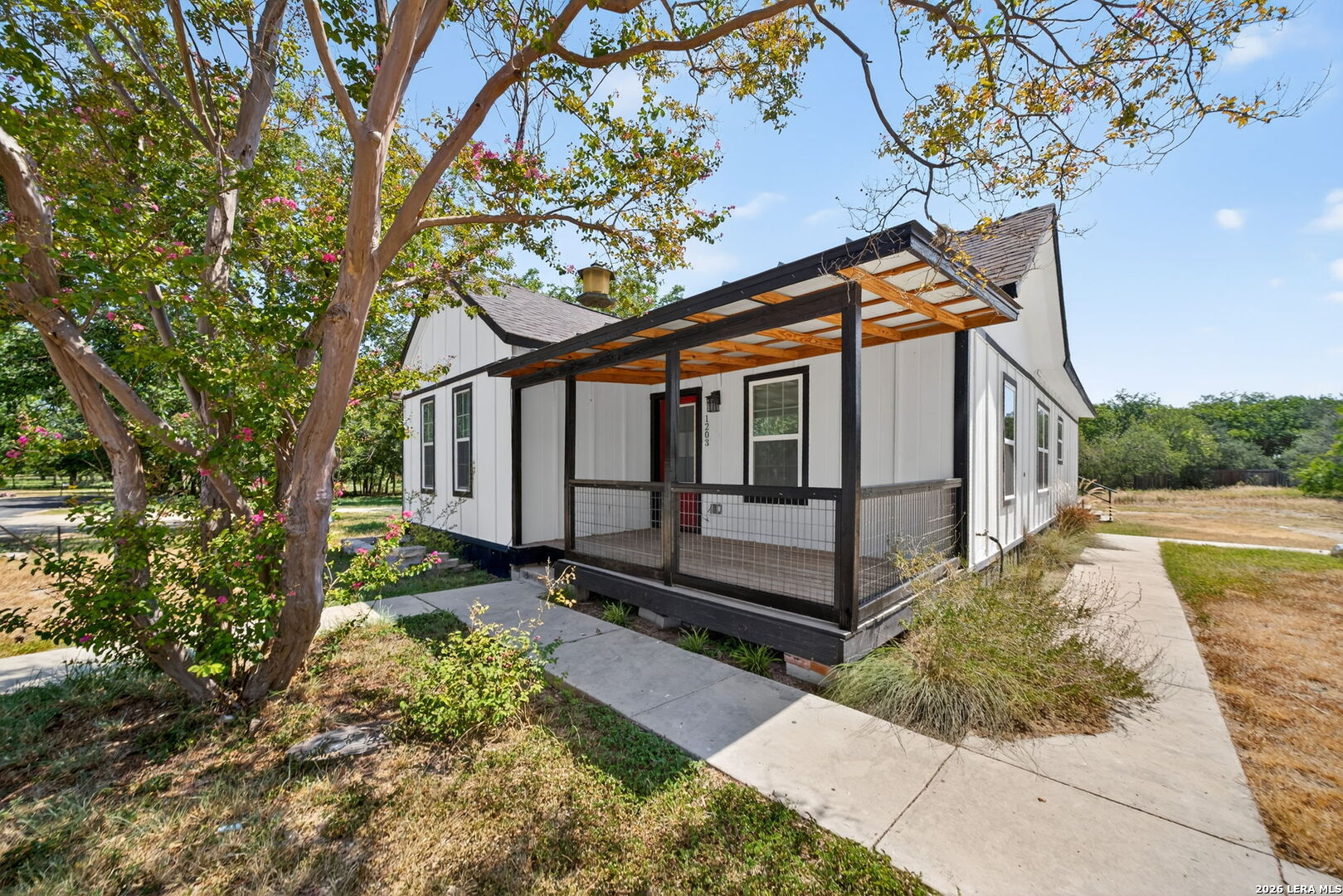Property photo for 1203 Avenue J, Hondo, TX
