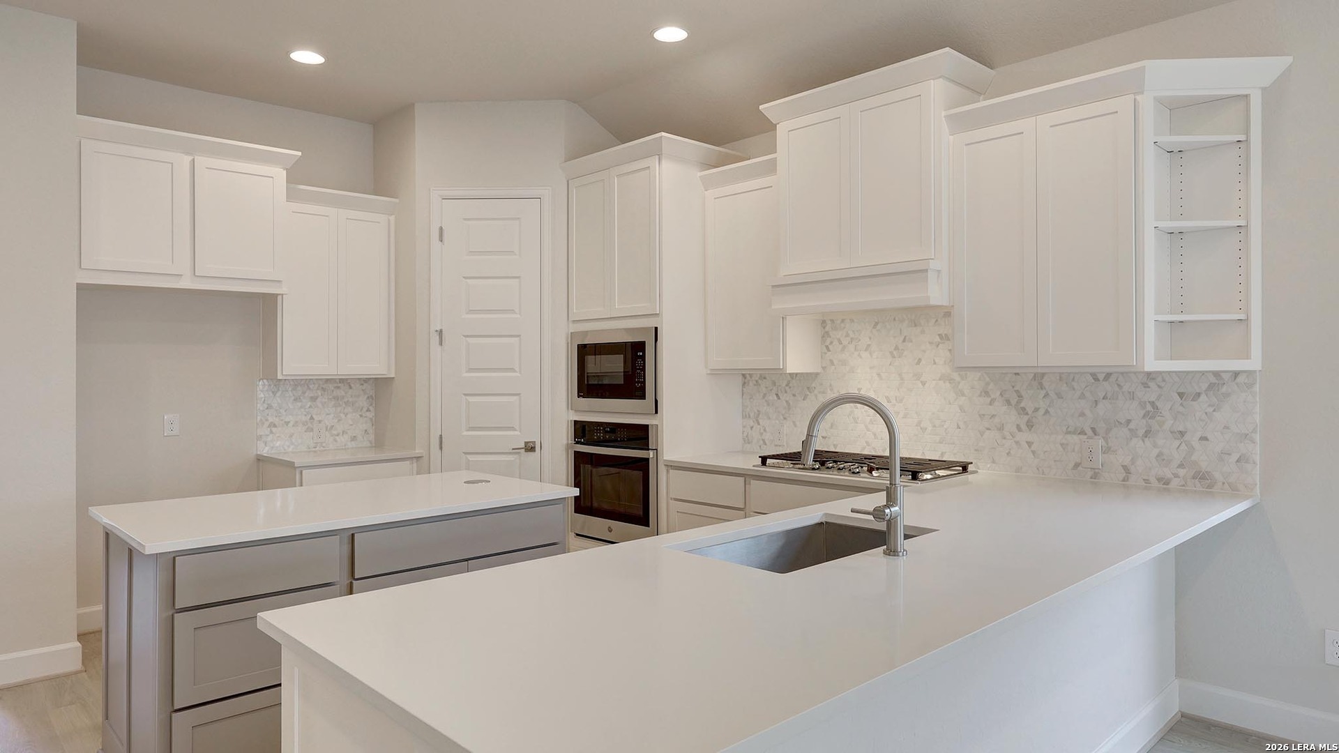 2639 Vistablue Lane, San Antonio, TX 78245