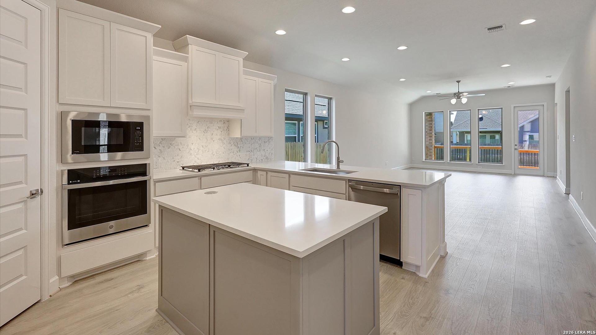 2639 Vistablue Lane, San Antonio, TX 78245