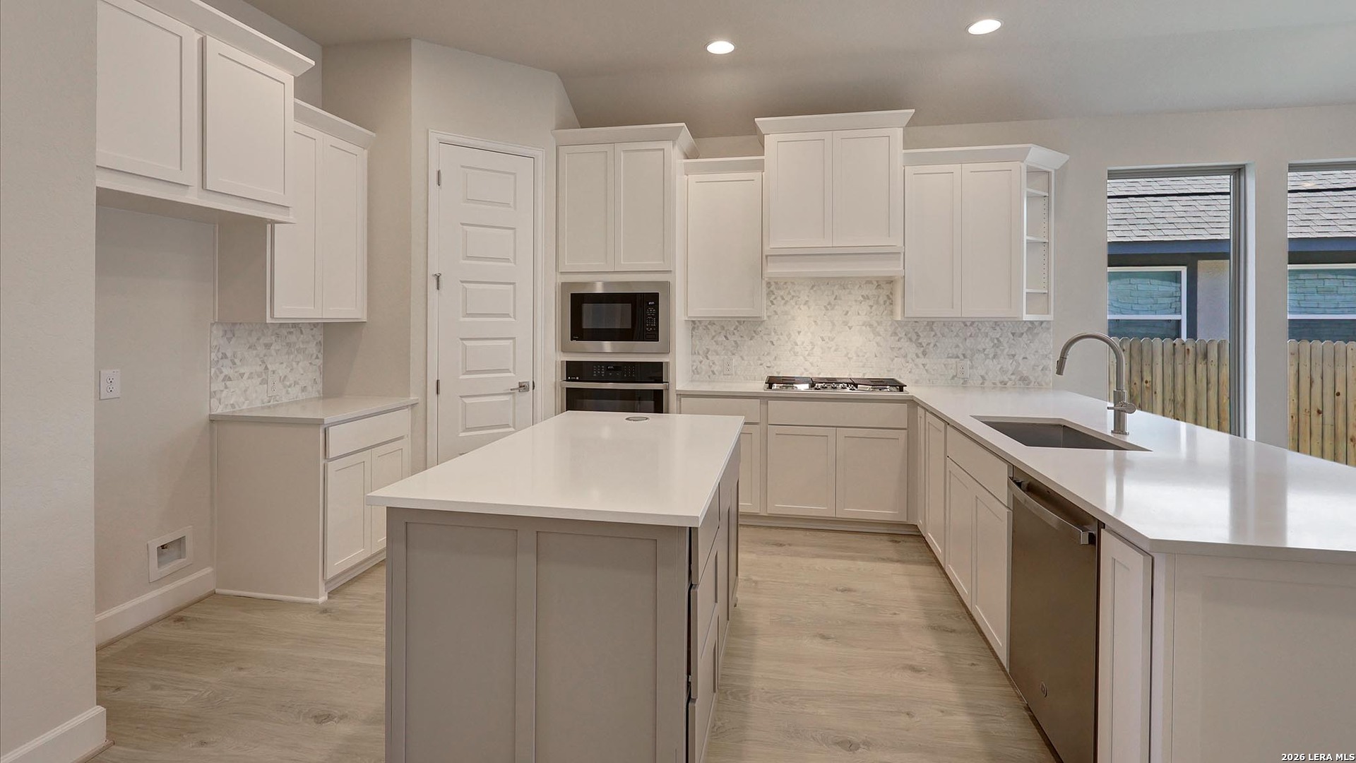 2639 Vistablue Lane, San Antonio, TX 78245