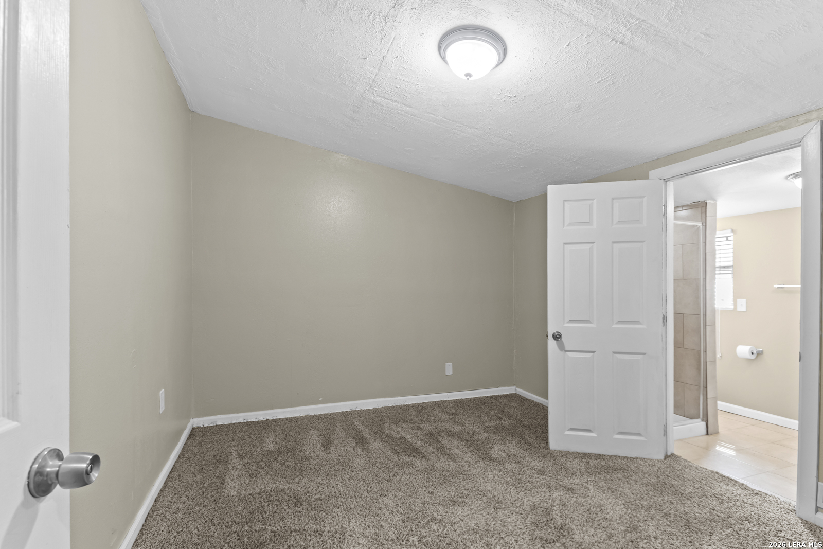 1434 W Gramercy, San Antonio, TX 78201