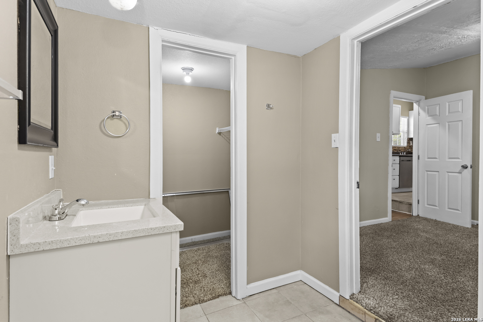 1434 W Gramercy, San Antonio, TX 78201