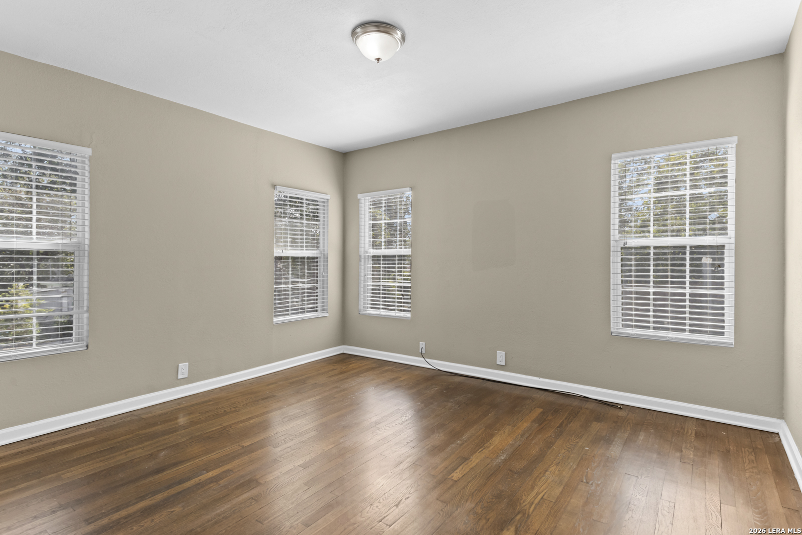 1434 W Gramercy, San Antonio, TX 78201