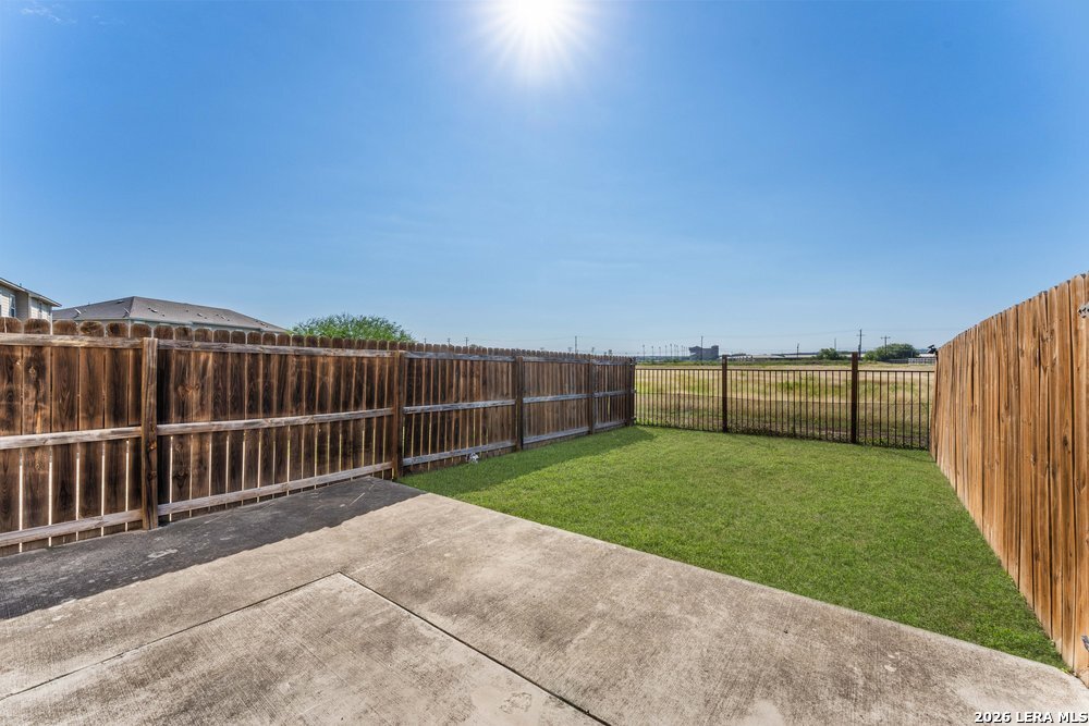 16715 Jupiter Hvn, Selma, TX 78154