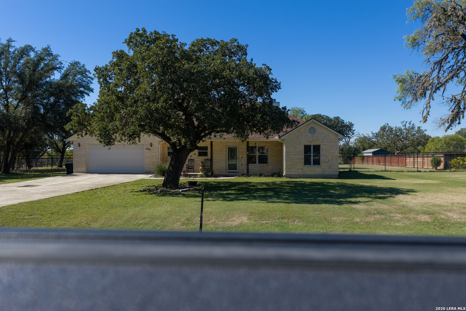 1216 Kings Ranch rd, Bandera, TX 78003