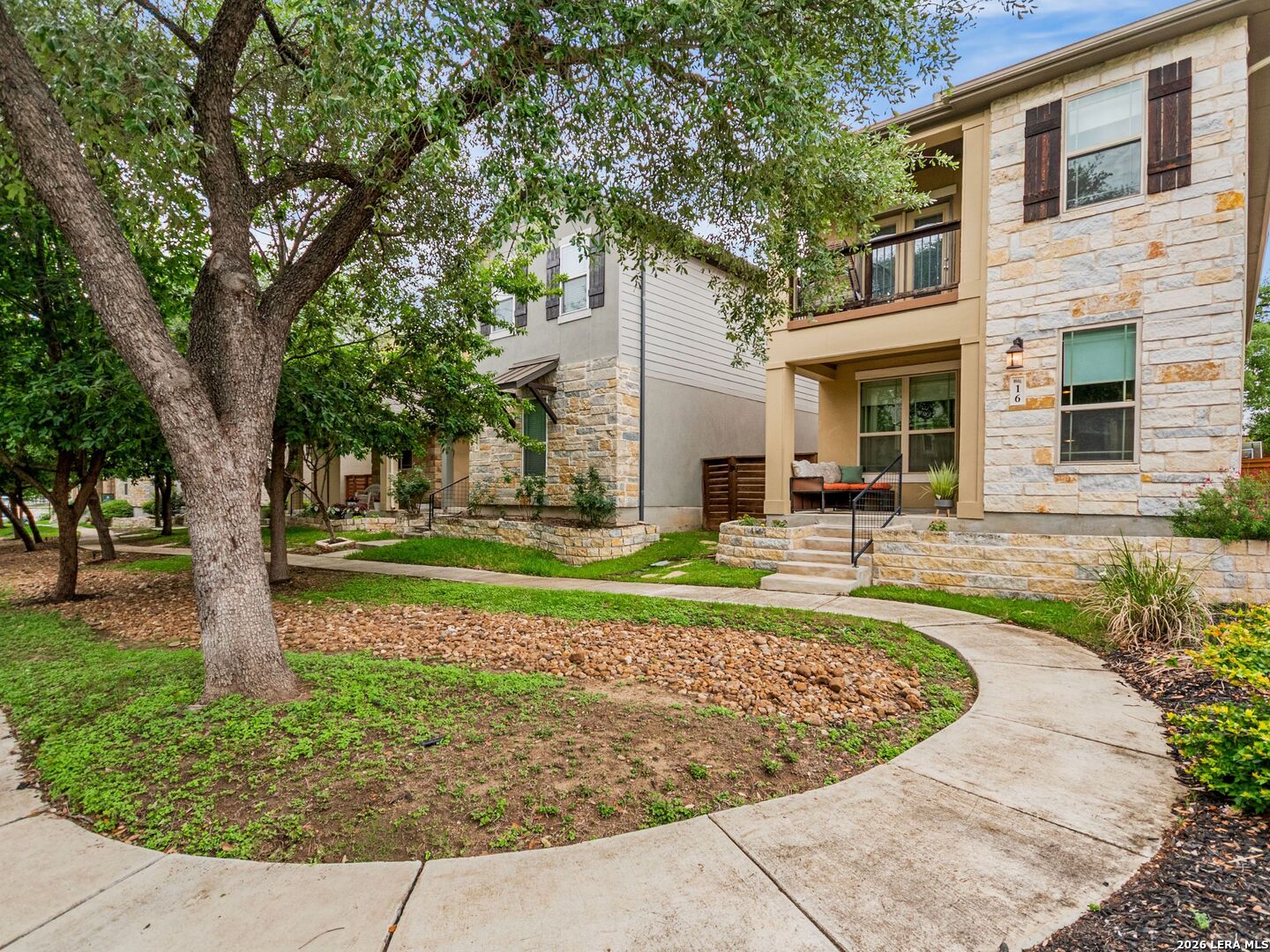 206 Ridgecrest Drive Unit #16, San Antonio, TX 78209