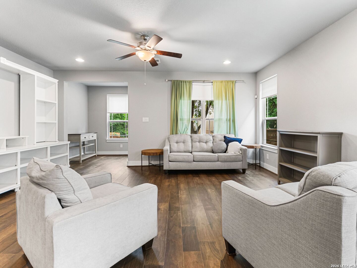 206 Ridgecrest Drive Unit #16, San Antonio, TX 78209