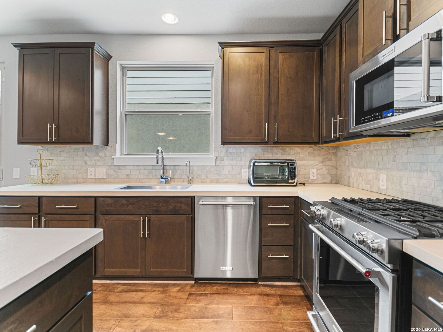 206 Ridgecrest Drive Unit #16, San Antonio, TX 78209