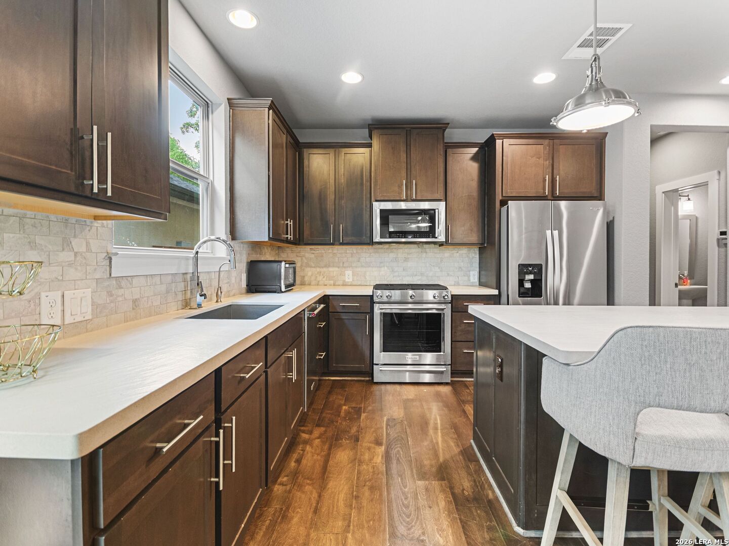 206 Ridgecrest Drive Unit #16, San Antonio, TX 78209