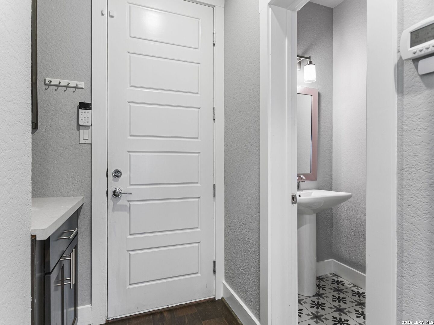 206 Ridgecrest Drive Unit #16, San Antonio, TX 78209