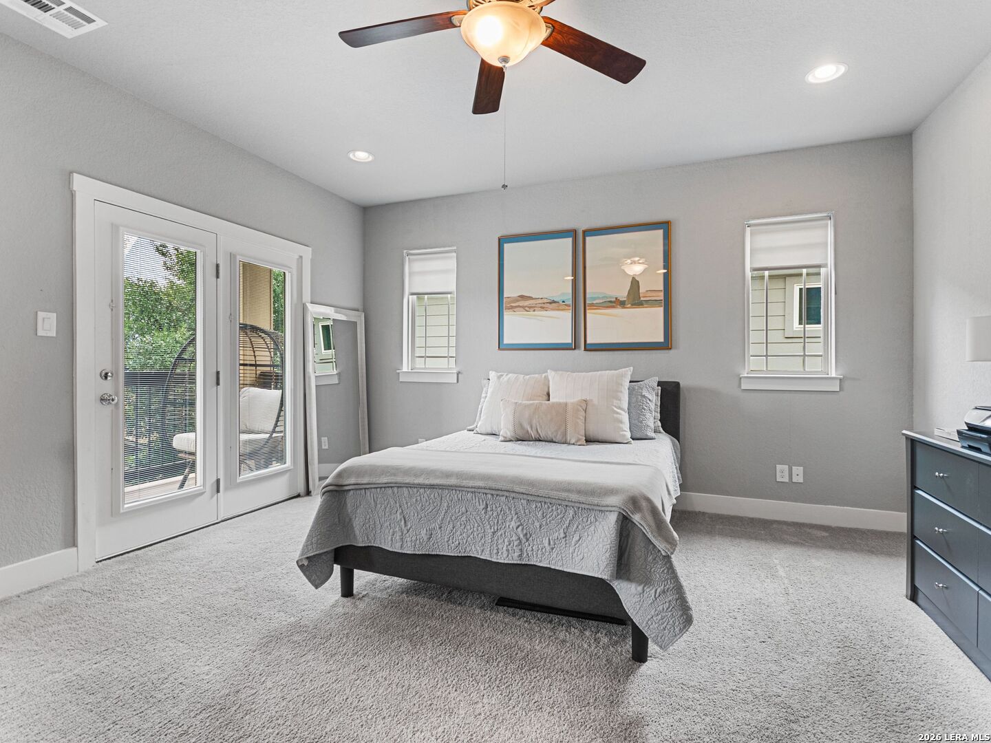 206 Ridgecrest Drive Unit #16, San Antonio, TX 78209