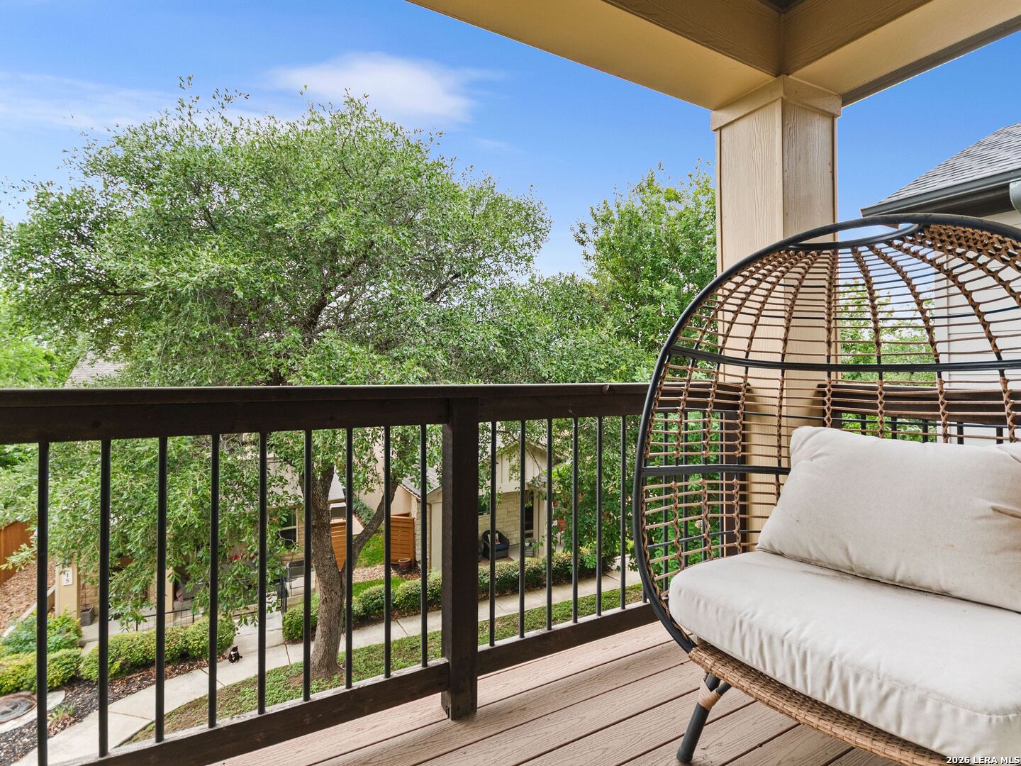 206 Ridgecrest Drive Unit #16, San Antonio, TX 78209