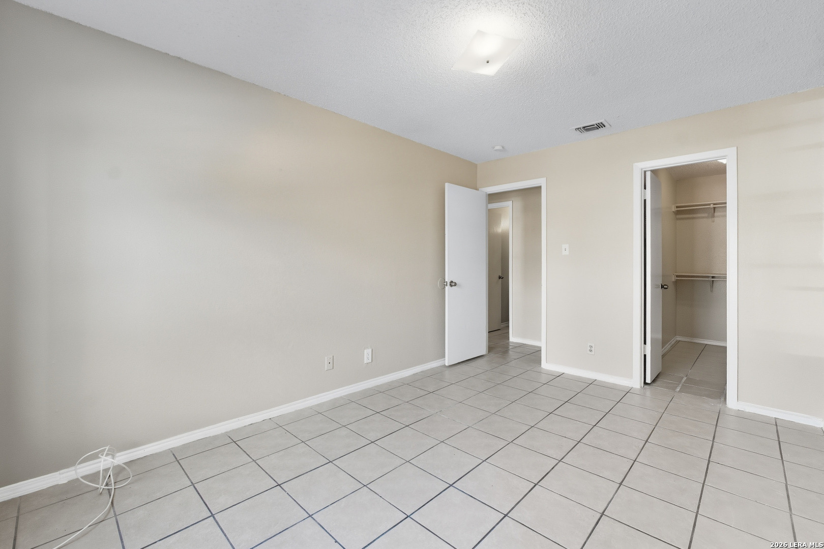 1400 Clamp Ave, #302, San Antonio, TX 78221