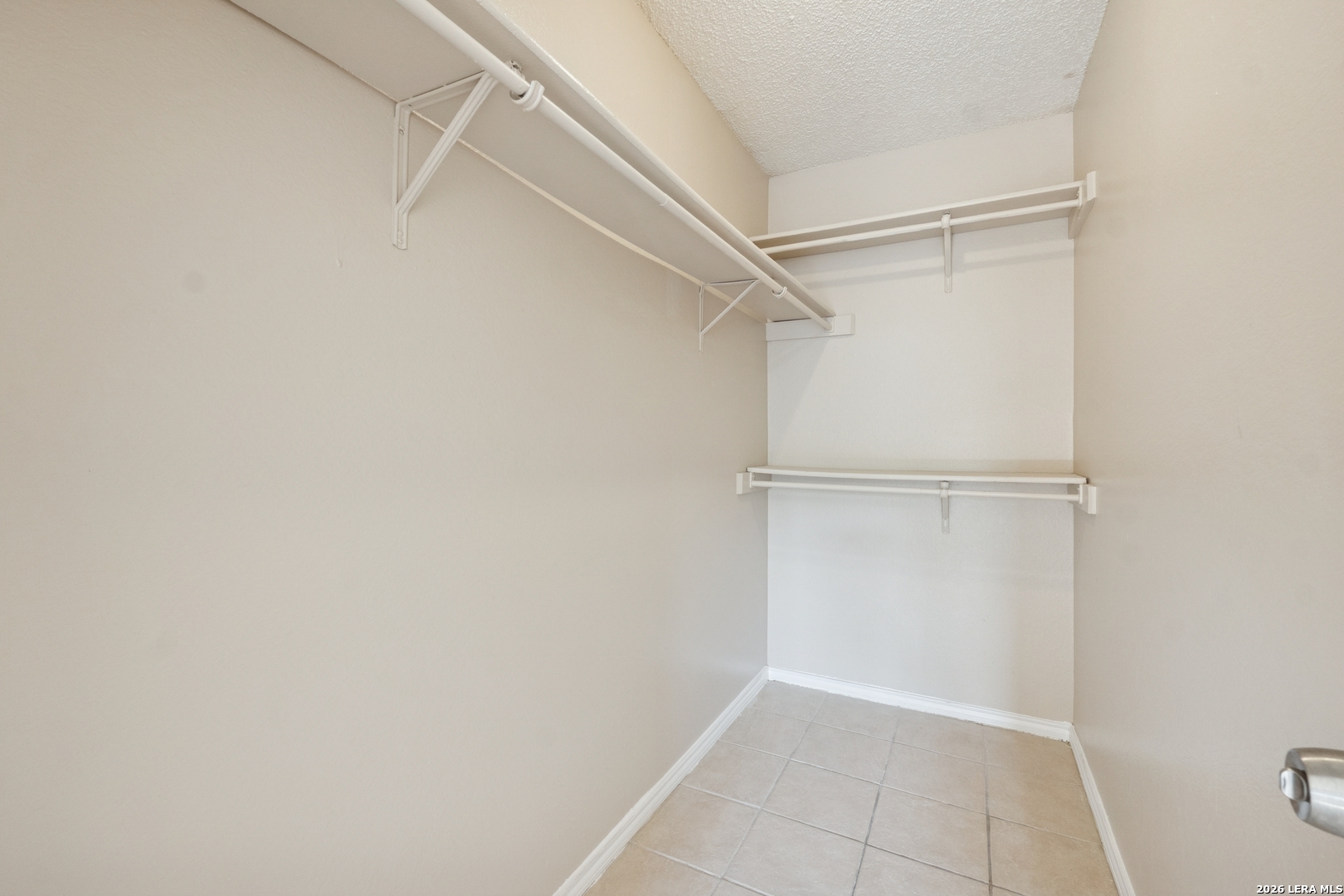 1400 Clamp Ave, #302, San Antonio, TX 78221