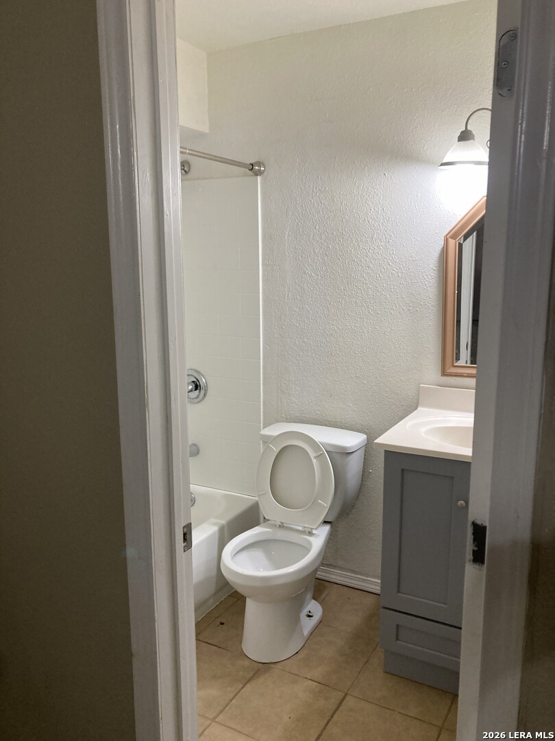 6611 Southpoint St, #125, San Antonio, TX 78229