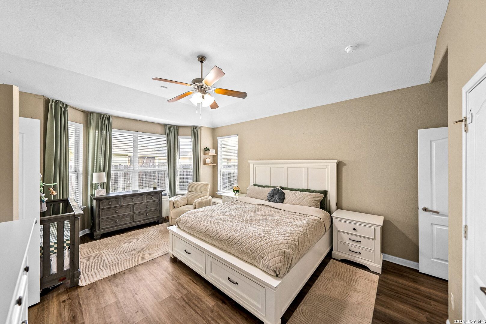 12015 Mill Village, San Antonio, TX 78254