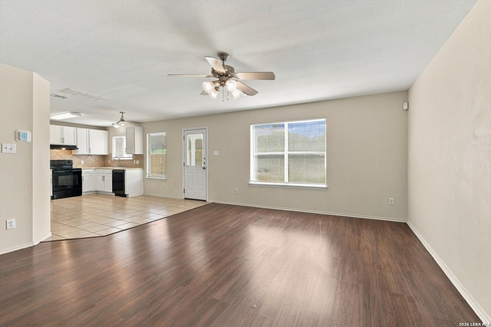 5115 FOUNTAIN HL, San Antonio, TX 78244