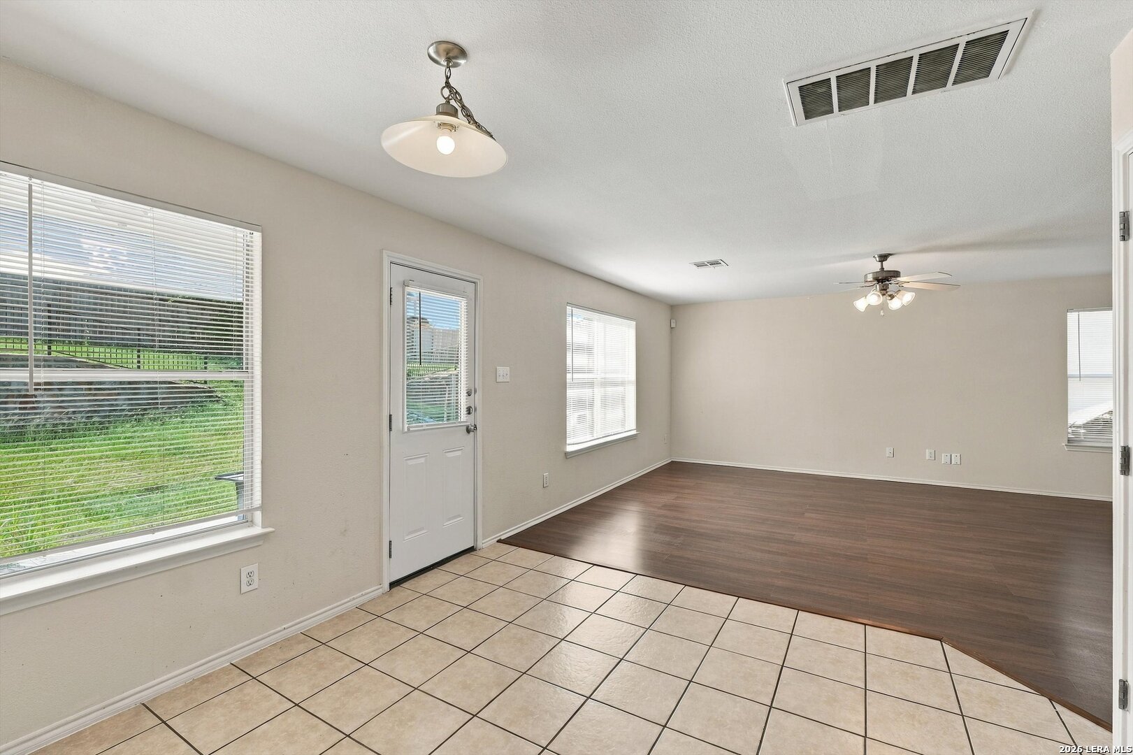 5115 FOUNTAIN HL, San Antonio, TX 78244