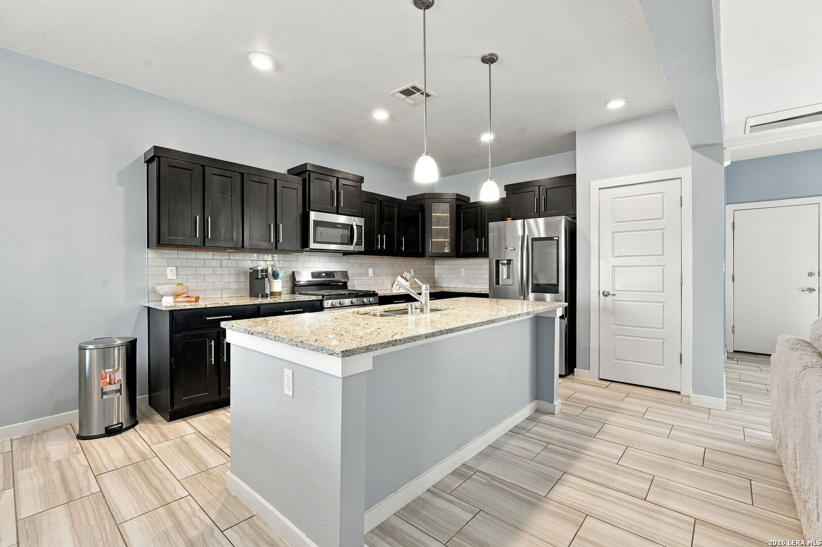 2412 Sammy Cervantes, El Paso, TX 79938