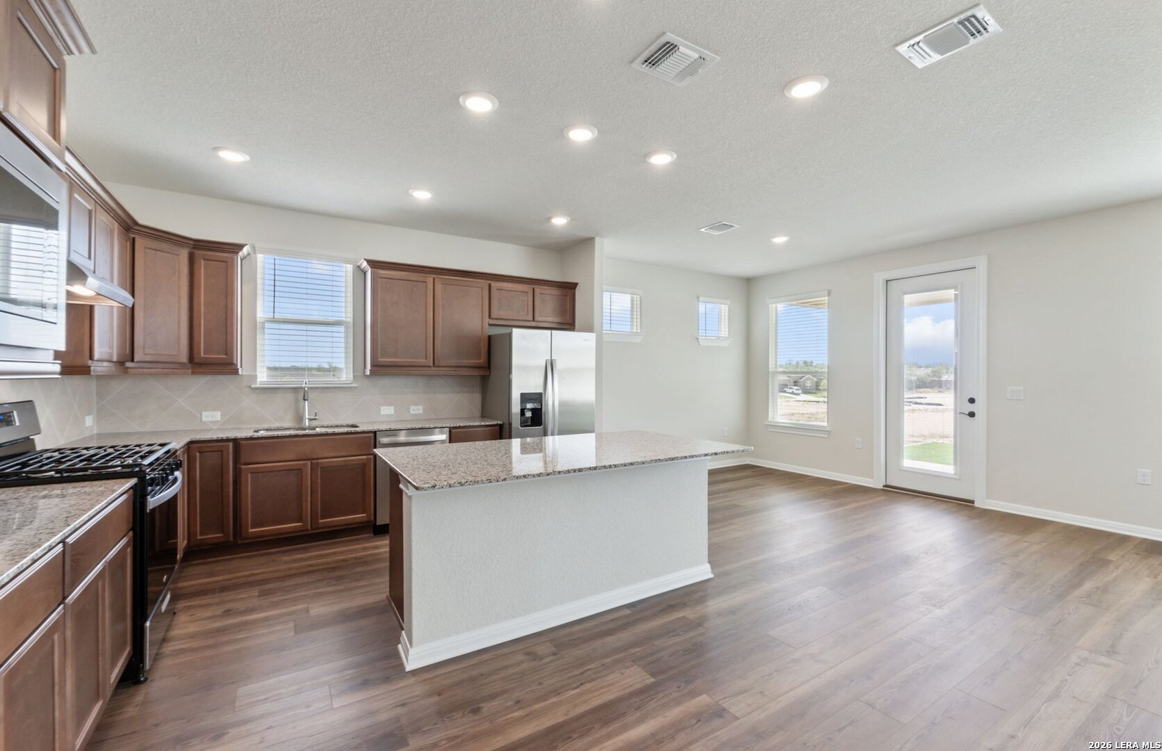 2252 NAMBOCA AVENUE, New Braunfels, TX 78132