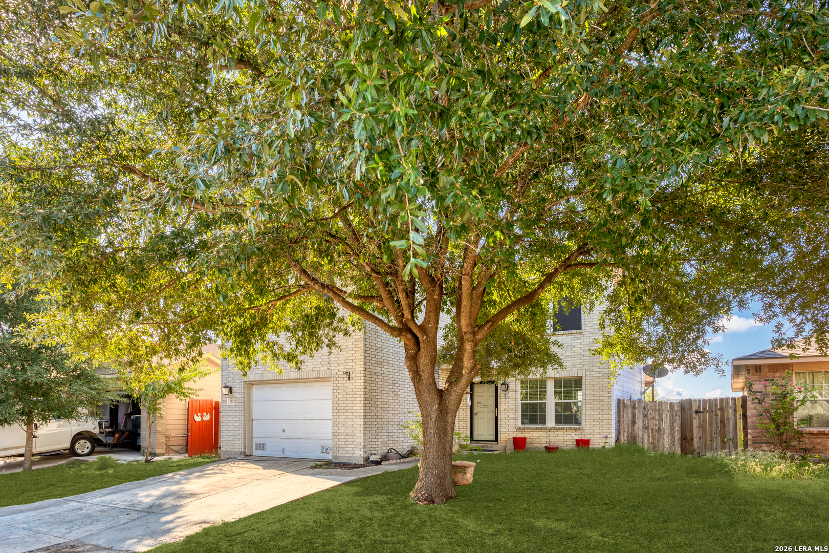 2422 MISSION VIS, San Antonio, TX 78223
