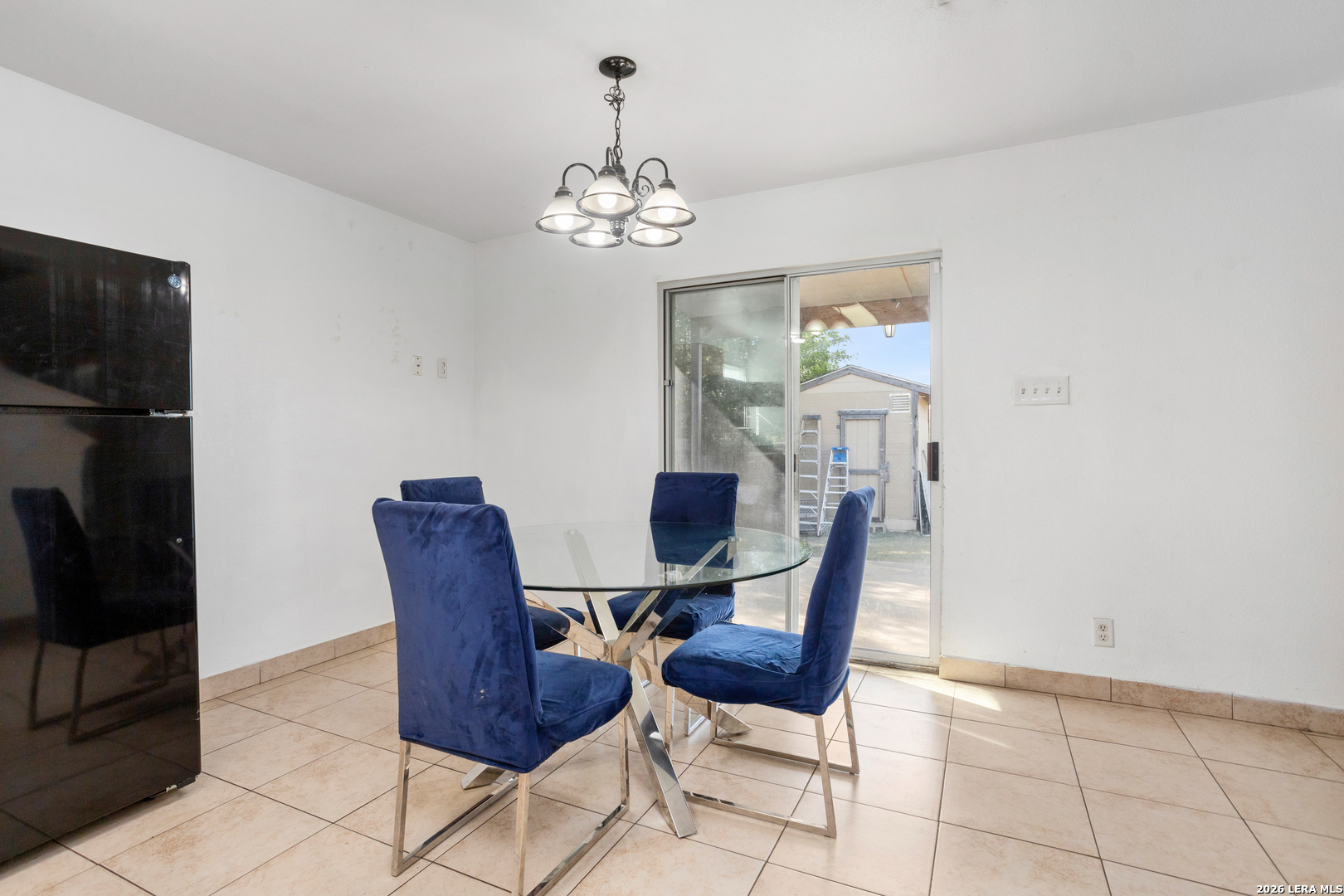 2422 MISSION VIS, San Antonio, TX 78223