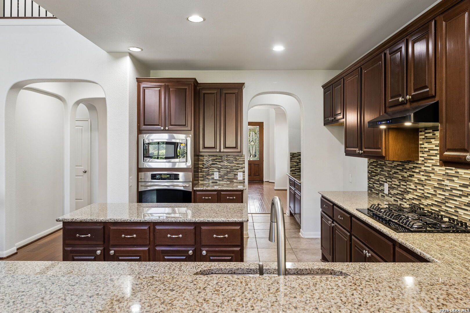 3635 PINNACLE DR, San Antonio, TX 78261