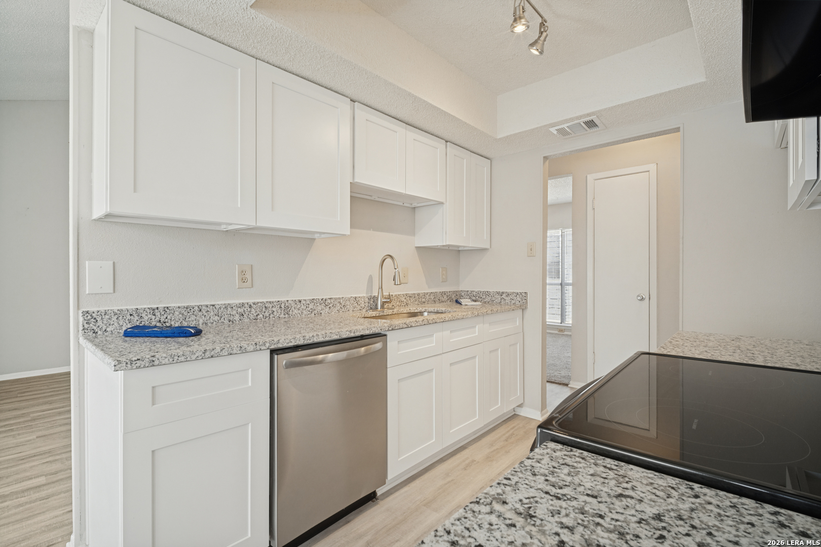 9743 CYLBURN PARK, Converse, TX 78109
