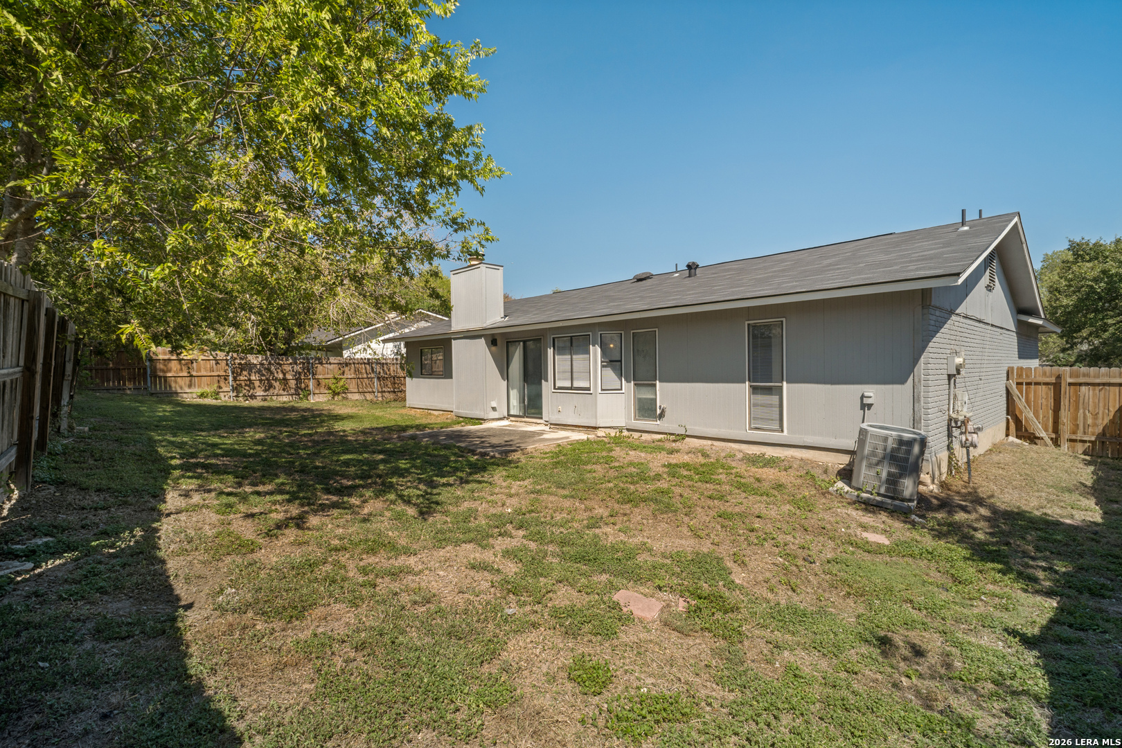 9743 CYLBURN PARK, Converse, TX 78109