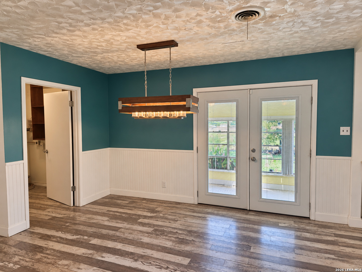 6948 Lark Haven, San Antonio, TX 78263