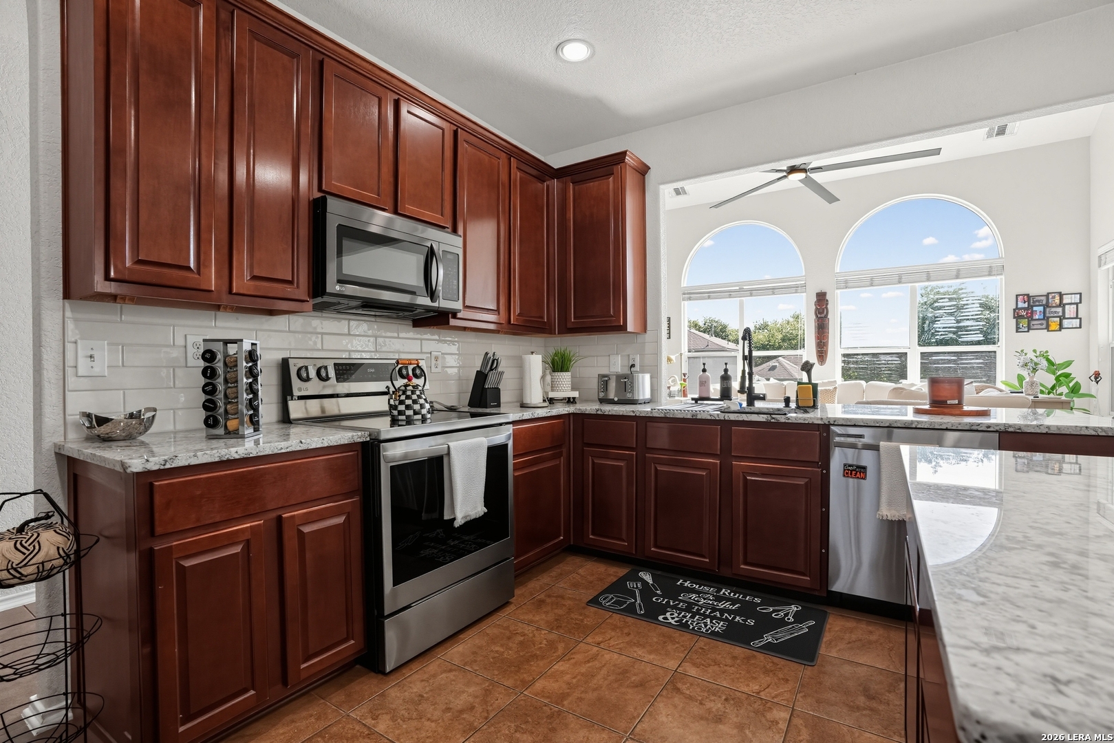 6226 PALMETTO WAY, San Antonio, TX 78253
