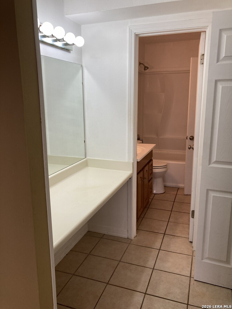 6611 Southpoint St, #117, San Antonio, TX 78229