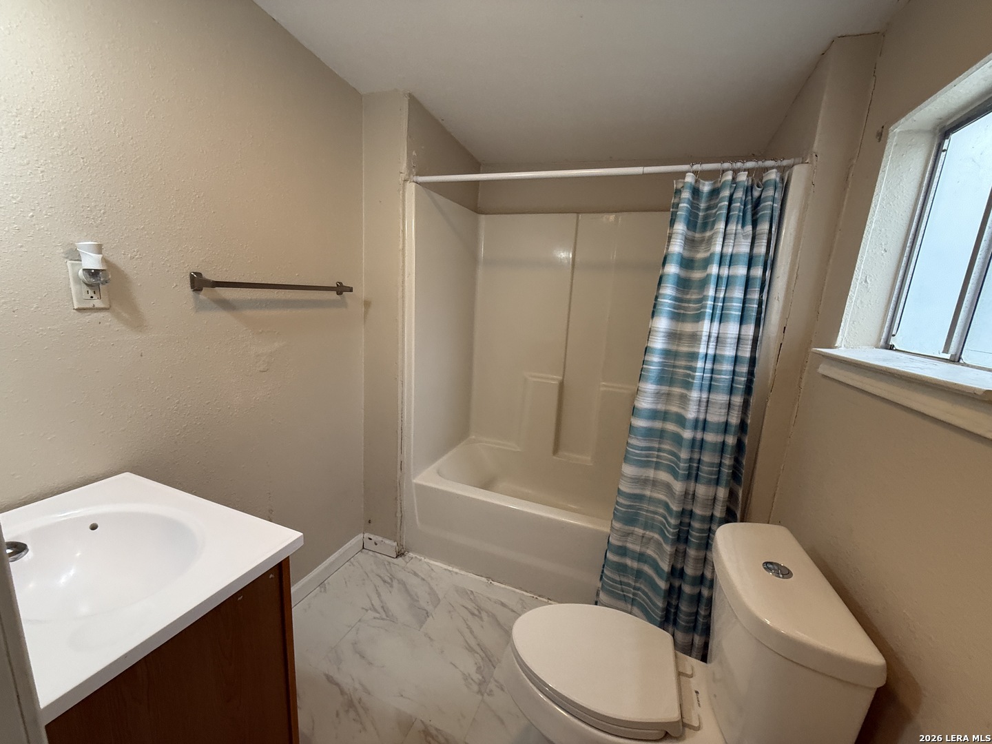 1340 Vermont St, San Antonio, TX 78211