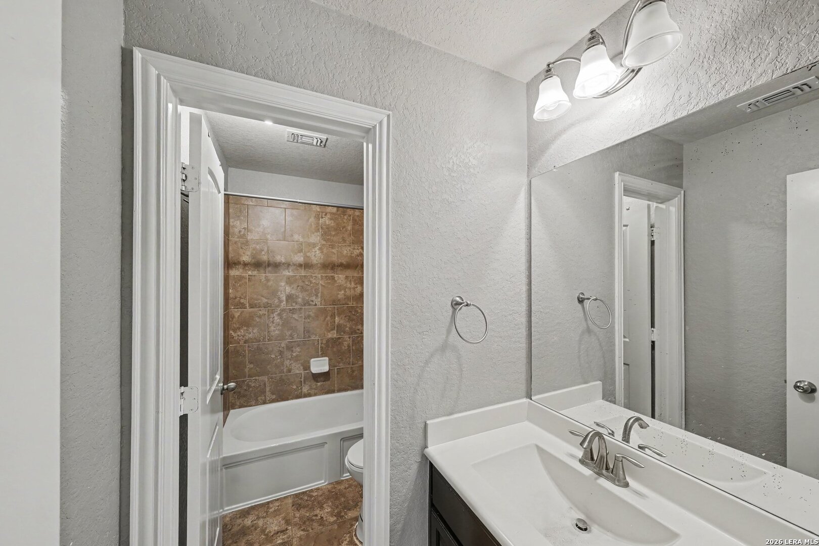 12218 Jacob Walker, San Antonio, TX 78253