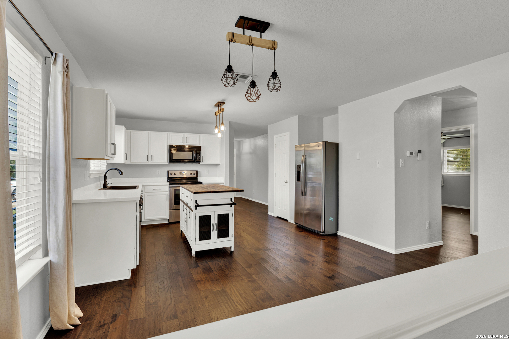 7739 DERBY RUN, Selma, TX 78154