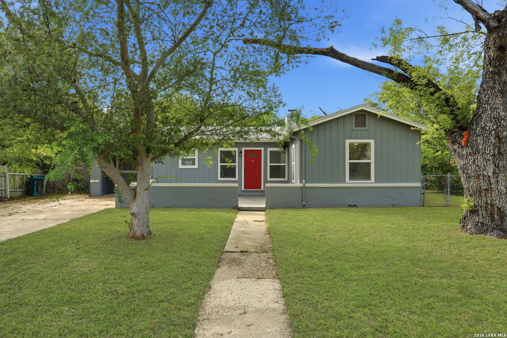 Property photo for 221 BALCONES HEIGHTS RD, Balcones Heights, TX