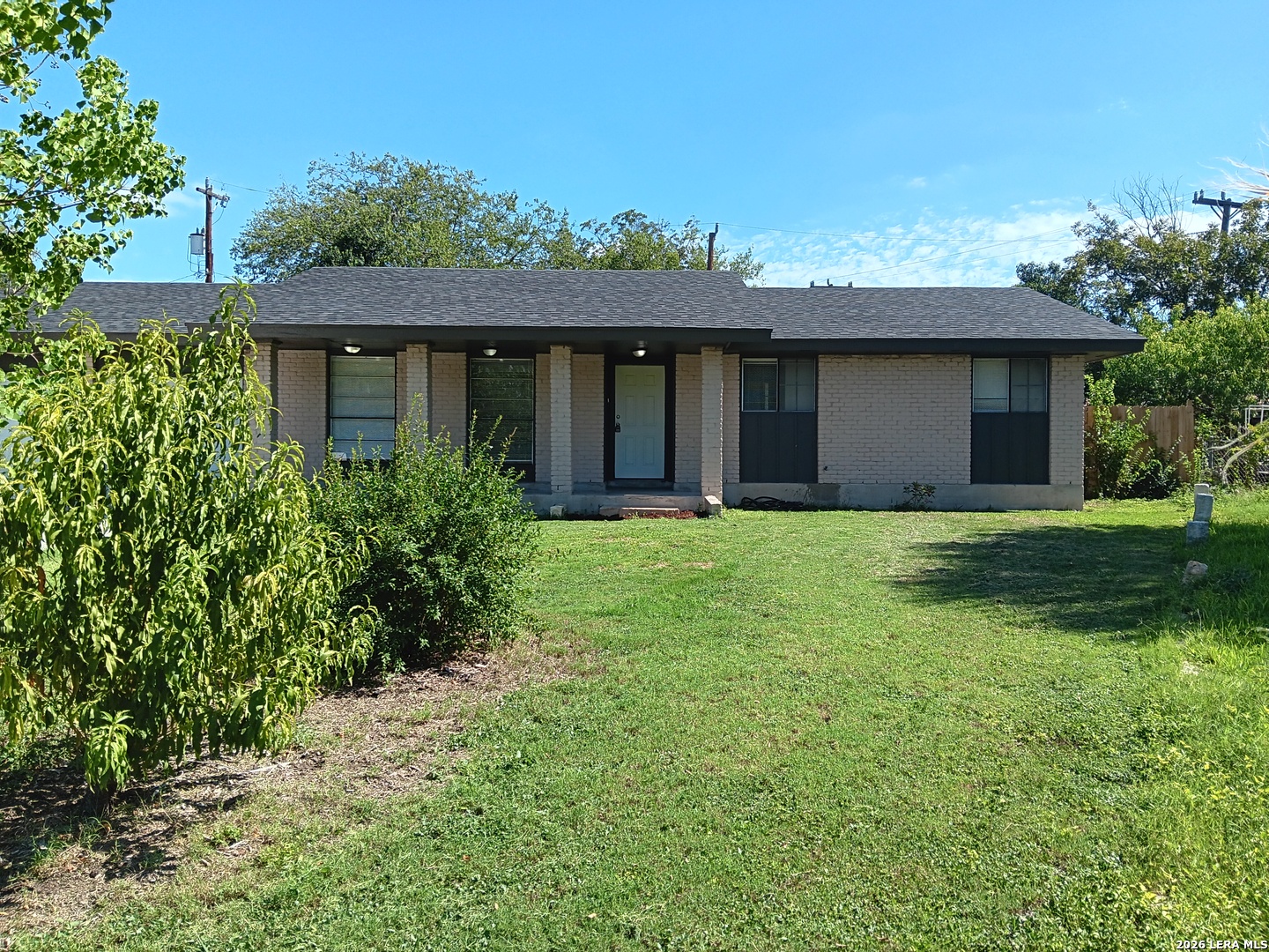 4240 CHESTNUTHILL DR, San Antonio, TX 78218