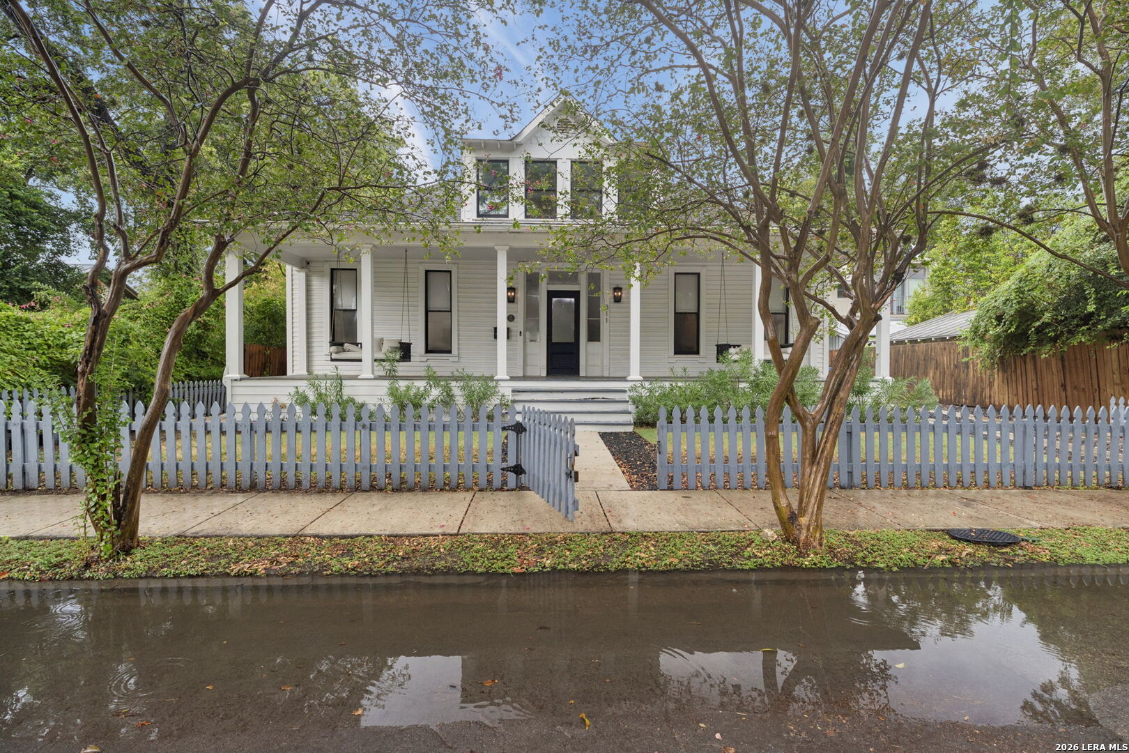 Property photo for 311 Pereida St, San Antonio, TX