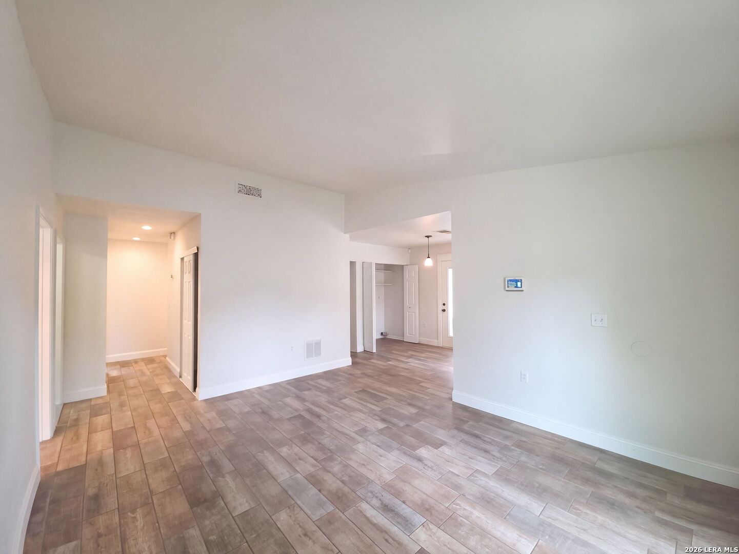8703 PARK MDWS, Converse, TX 78109