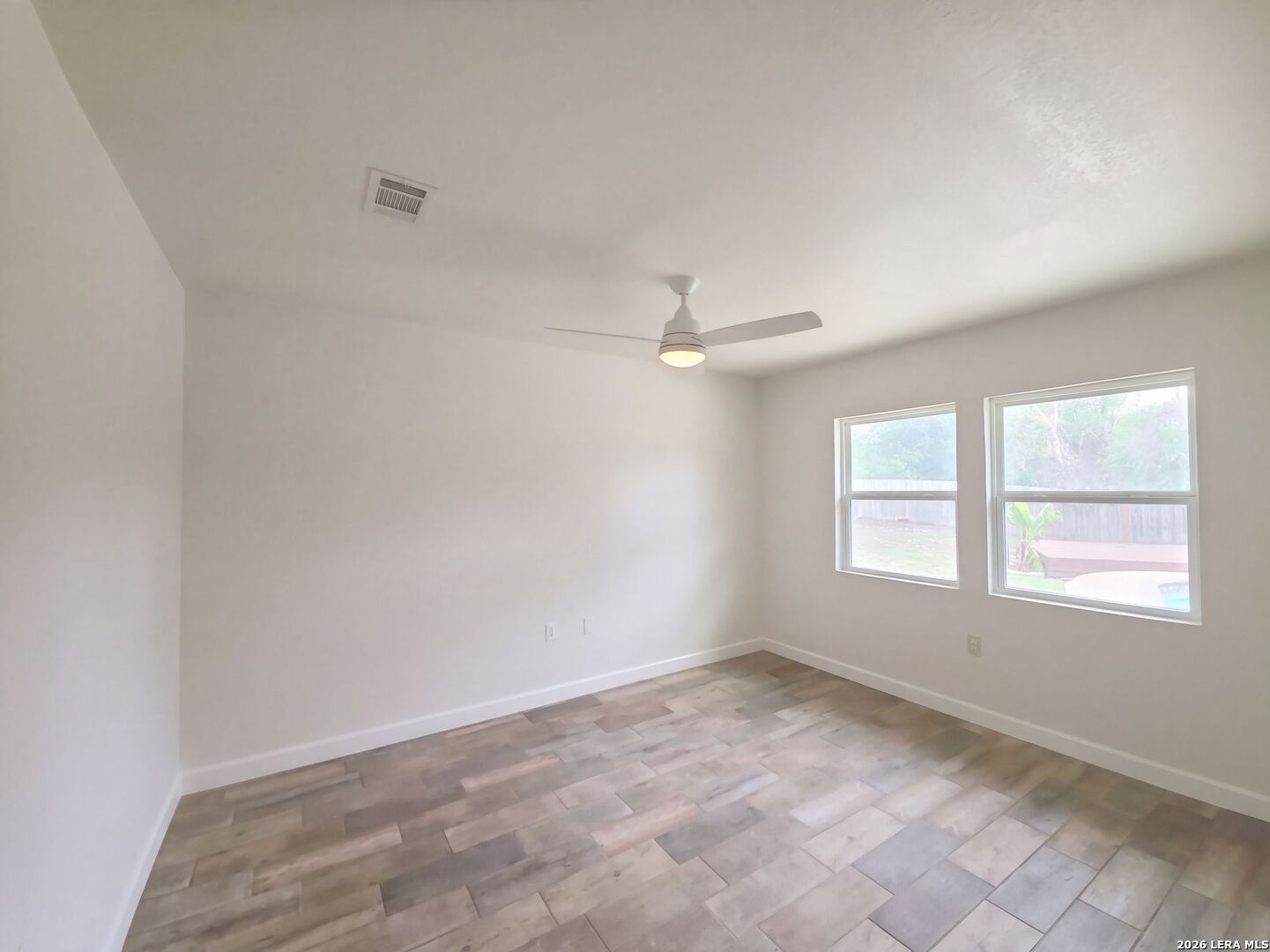 8703 PARK MDWS, Converse, TX 78109