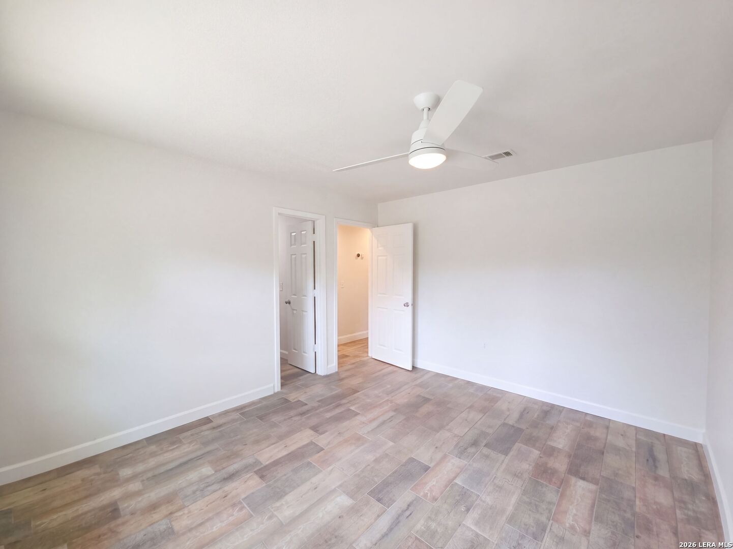 8703 PARK MDWS, Converse, TX 78109