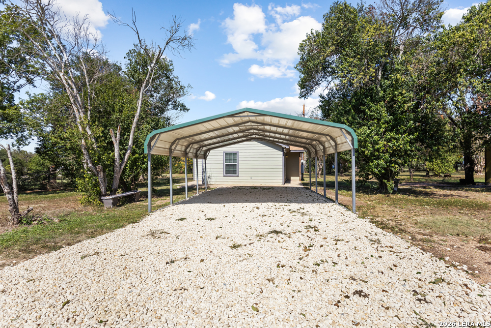 204 County Road 4612, Castroville, TX 78009