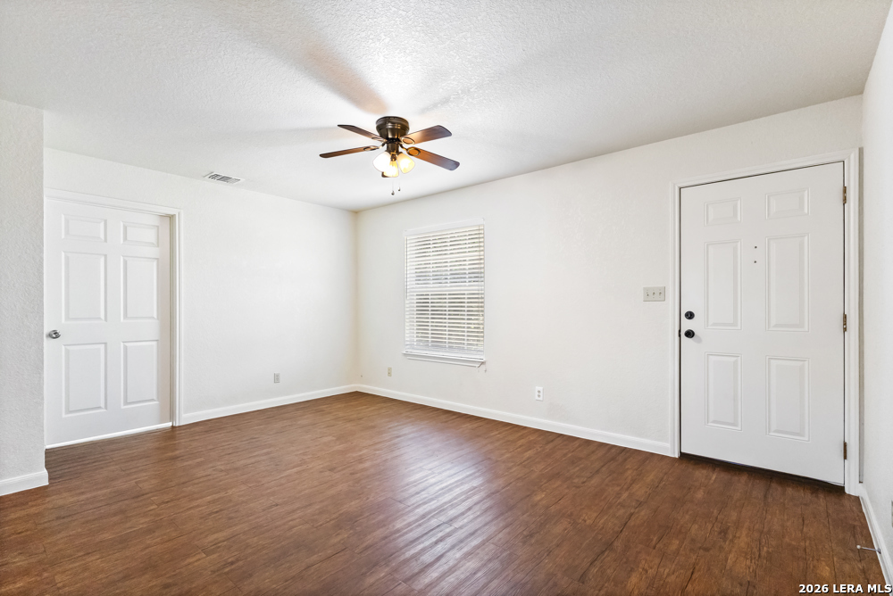 204 County Road 4612, Castroville, TX 78009