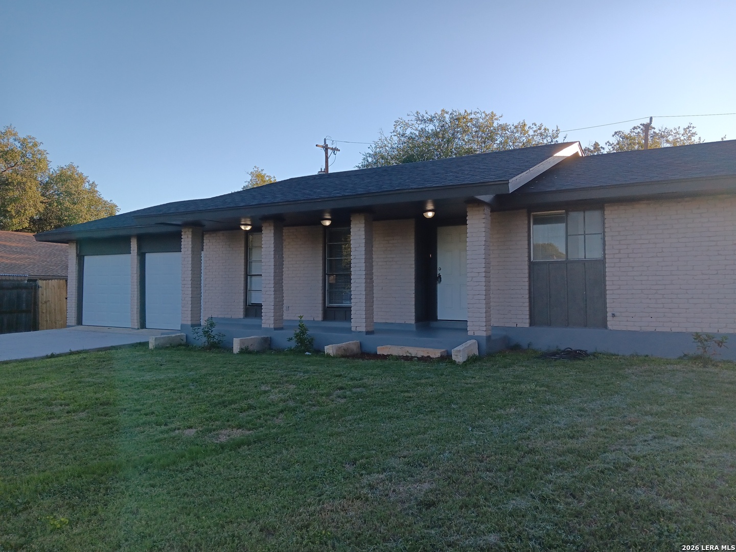 4240 CHESTNUTHILL DR, San Antonio, TX 78218