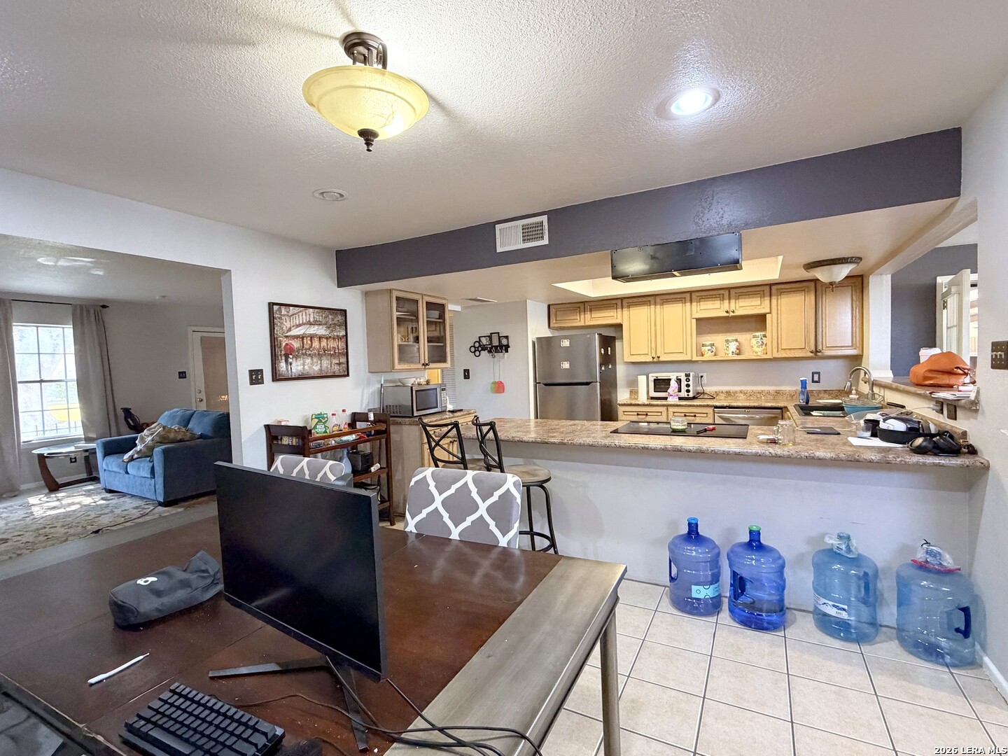 6830 Crown Rdg, San Antonio, TX 78239