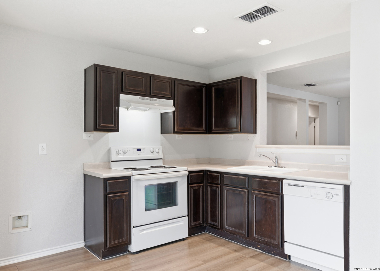 10124 BERMUDA TRCE, San Antonio, TX 78245