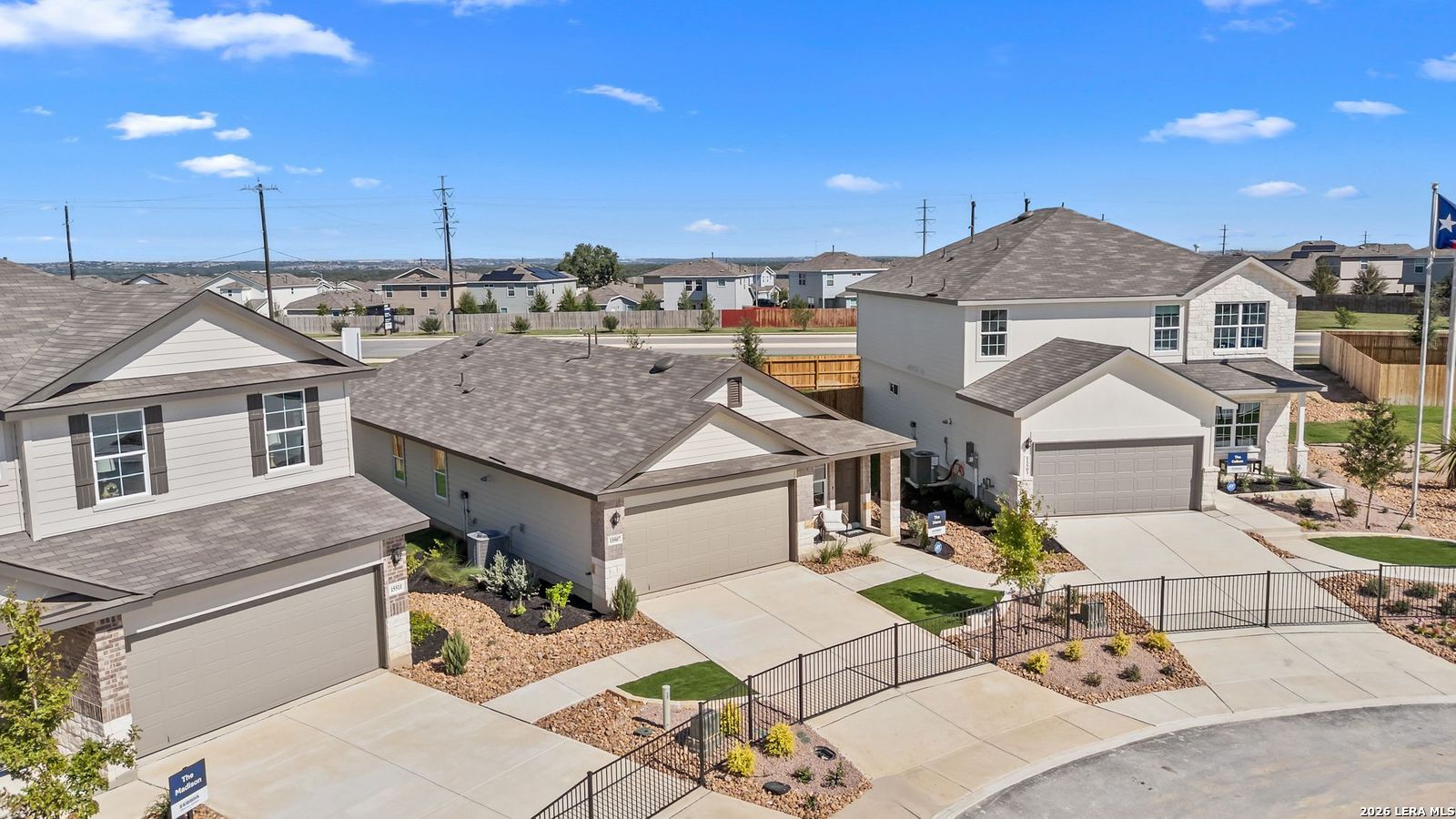327 Breezy Lane, San Antonio, TX 78253