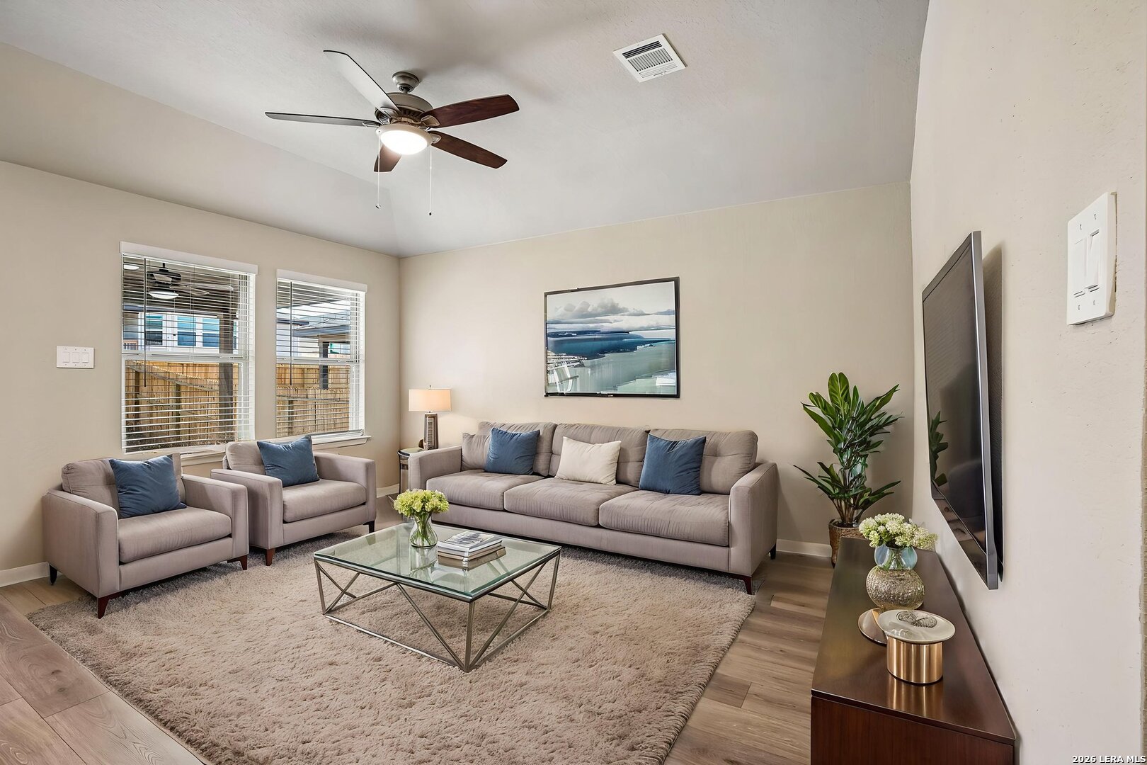 1552 Zion Drive, photo 7