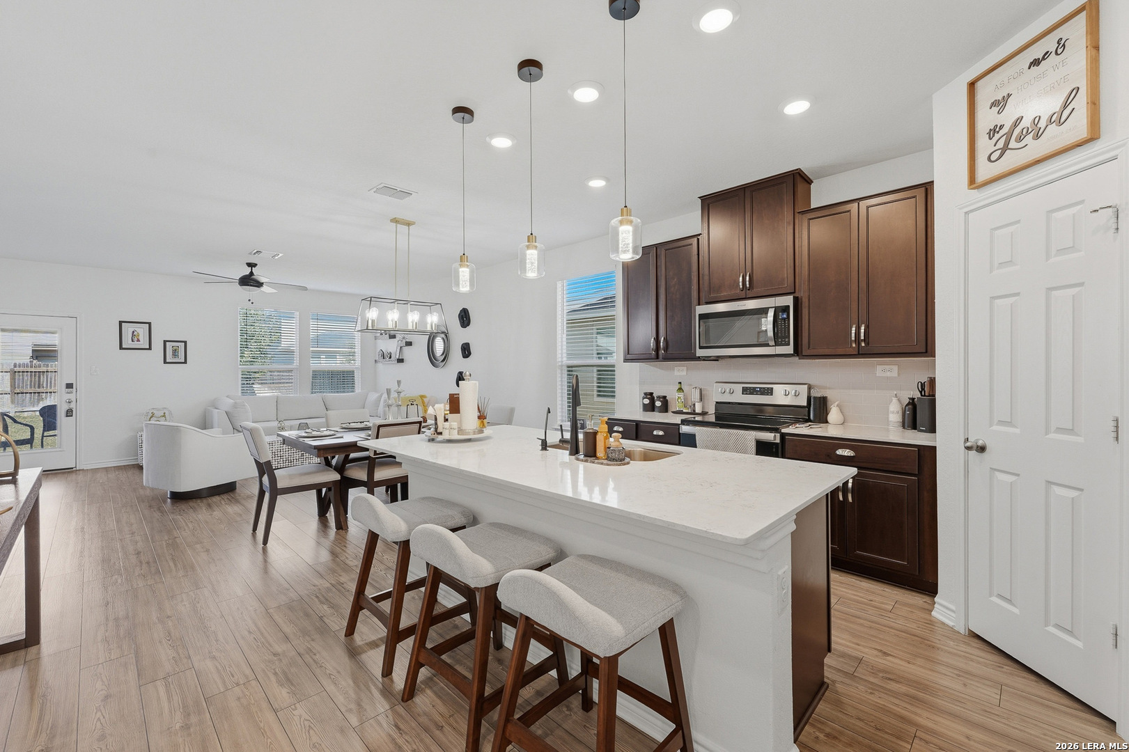 456 Horizon Pointe, Seguin, TX 78155